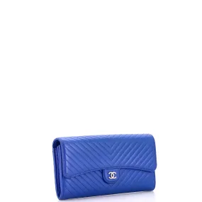 CC Gusset Classic Flap Wallet Chevron Caviar Long