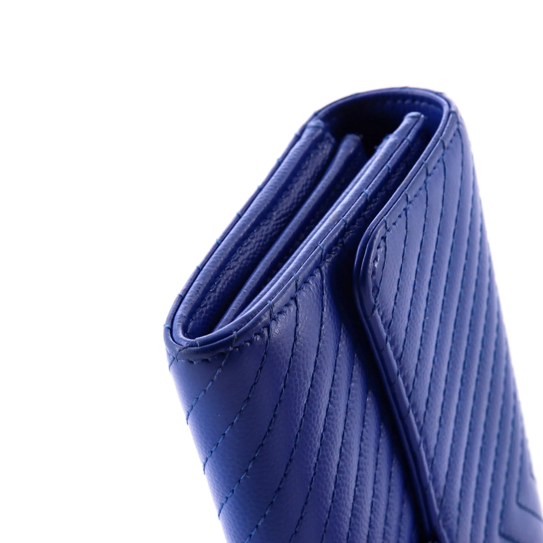 CC Gusset Classic Flap Wallet Chevron Caviar Long