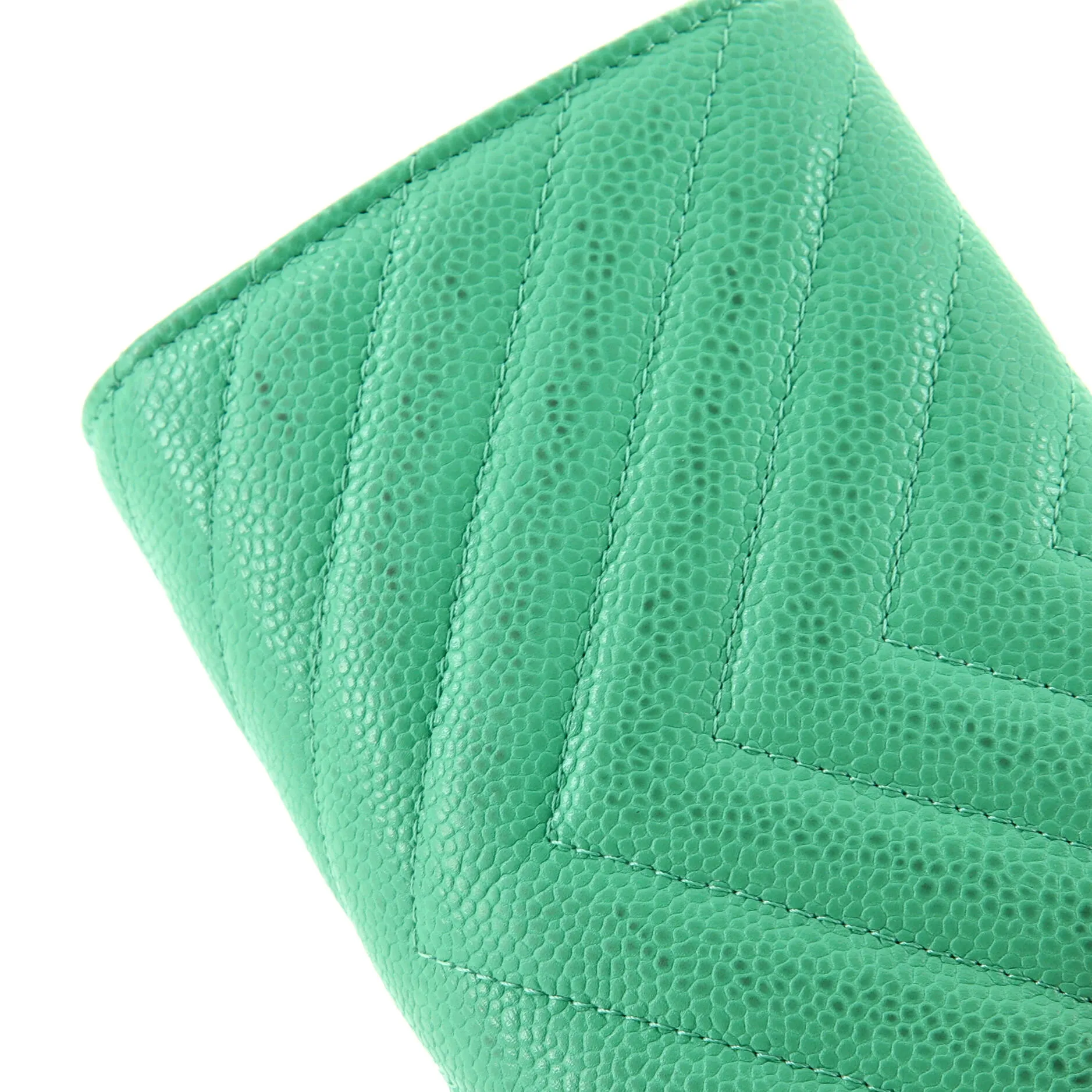 CC Gusset Classic Flap Wallet Quilted Caviar Medium