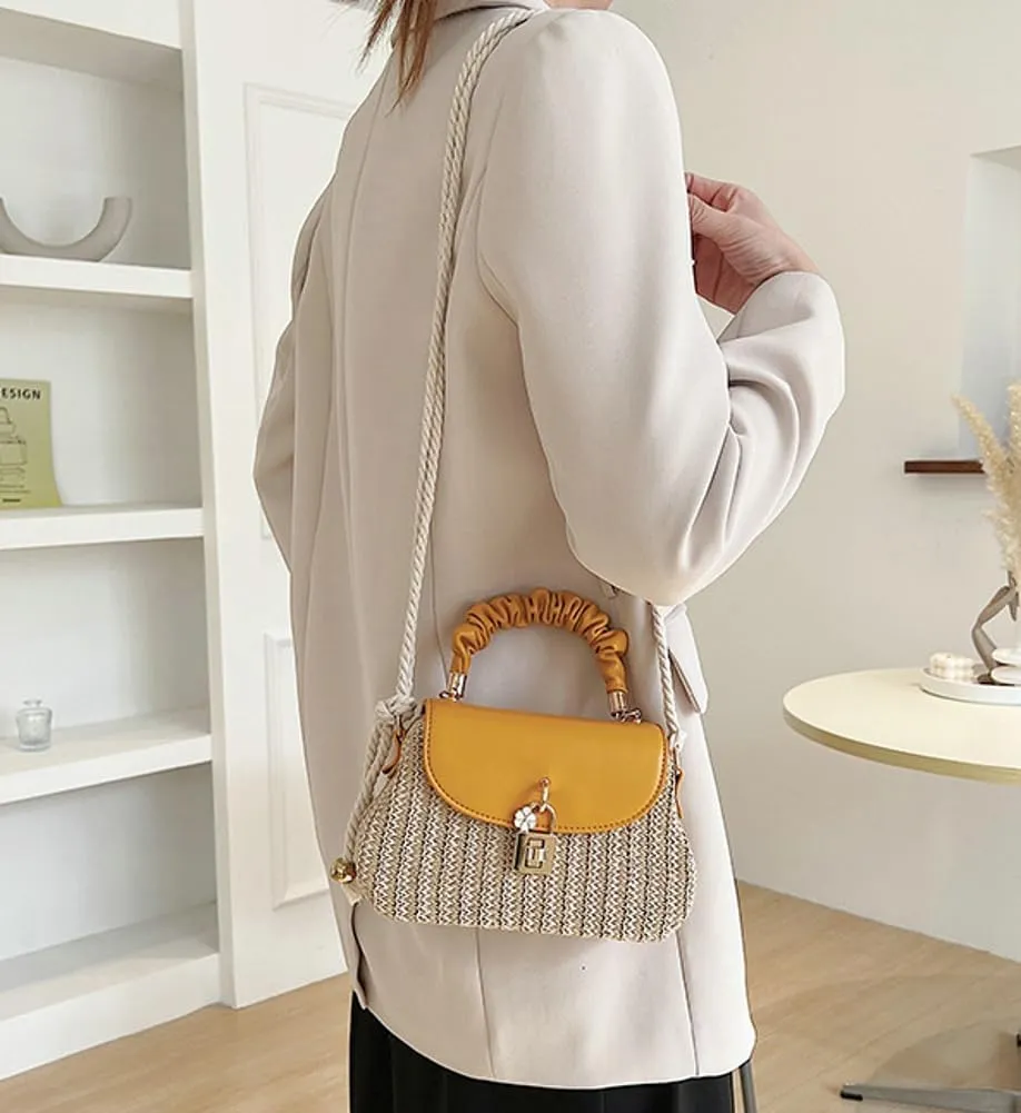 Trendy Straw Shoulder Handbag Woven Crossbody Bags for Women Casual Rattan Satchel Commuter Purses With Chain